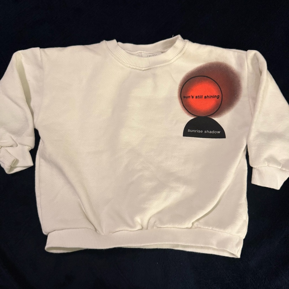 ZARA Baby Graphic Sweatshirt Cream “Worldwide Kid Awareness”‎ — Size 12–18M